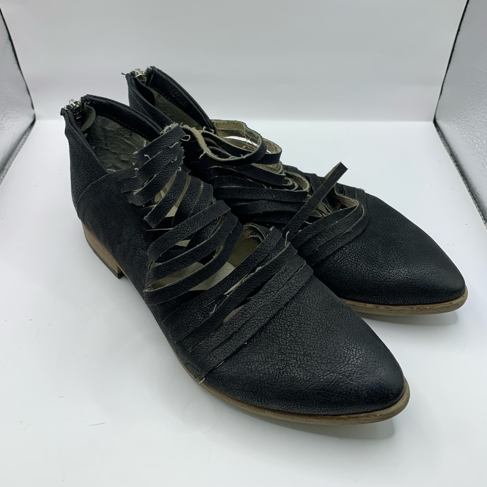 Free People Lost Valley Black Cutout Boho Oxford Ankle Boot Booties Sz 37 US 7 - Picture 5 of 8